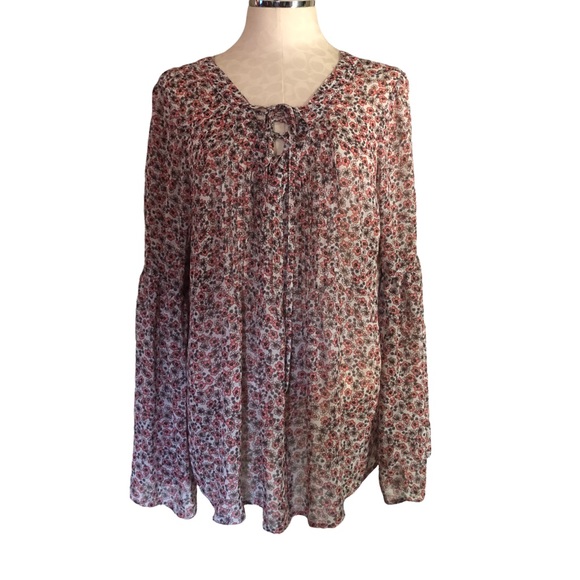 Torrid | Chiffon Top Size 1X Pink Floral Print Lace-Up Pleated Bell Sleeves - Picture 4 of 6